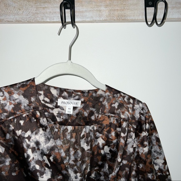 ๐ค Earth tones patterned wrap midi dress - Picture 5 of 8